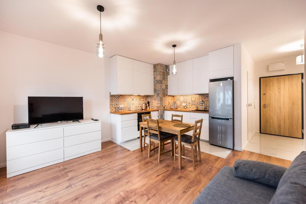 Saska Kepa Bright Apartament Warsaw Ngoại thất bức ảnh